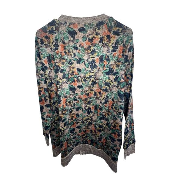 Grecerelle Floral Pattern Half Button Up Cardigan Sweater With Pockets - Picture 4 of 5